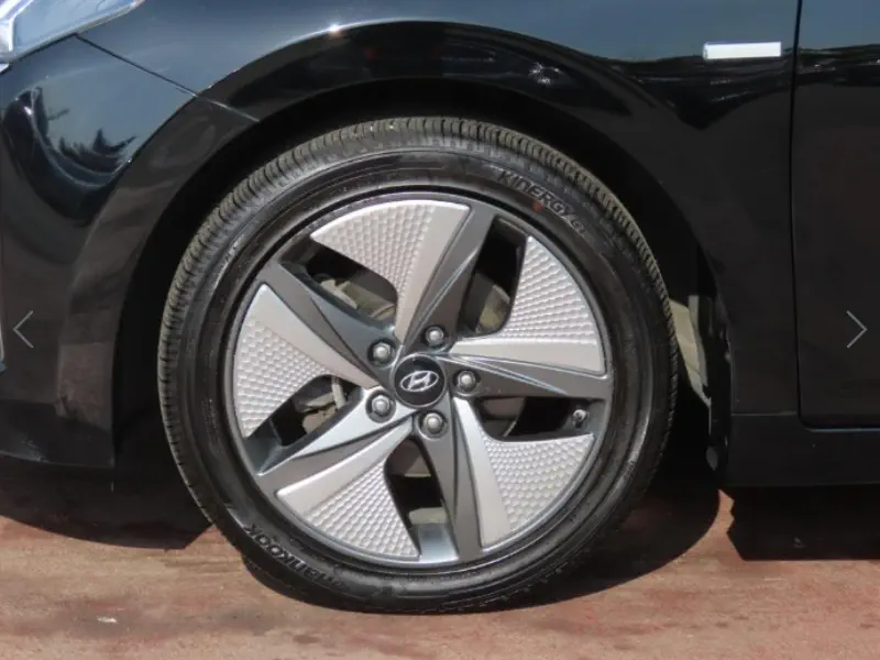 Hyundai Ioniq