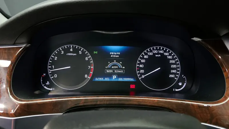 Hyundai Equus