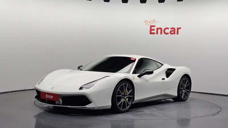 Ferrari 488