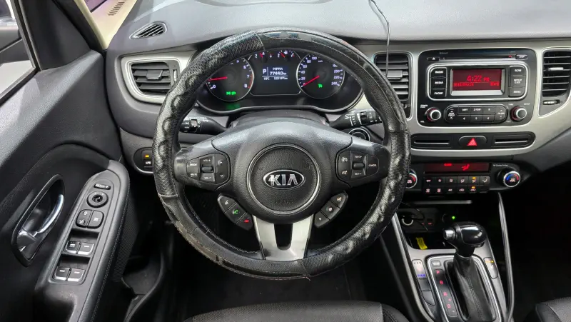 Kia Carens