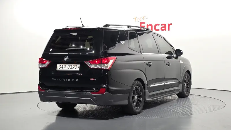 SsangYong Korando Turismo