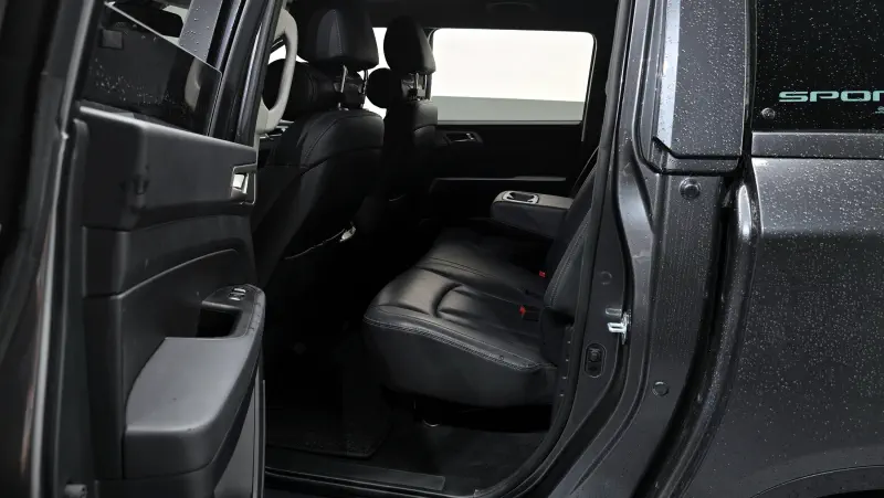 SsangYong Rexton Sports
