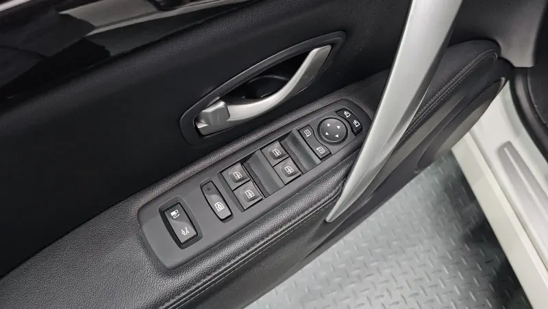 Renault Samsung SM7