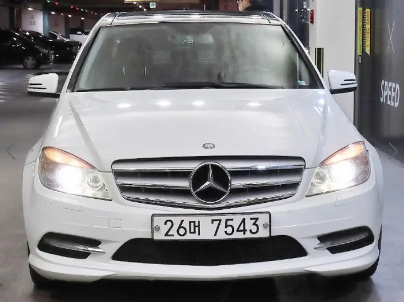 Mercedes-Benz C-Class