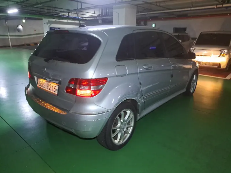 Mercedes-Benz B-Class