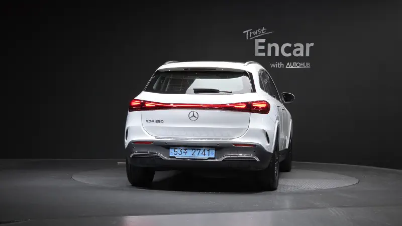 Mercedes-Benz EQA