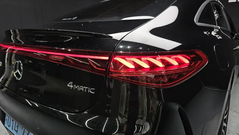 Mercedes-Benz EQS