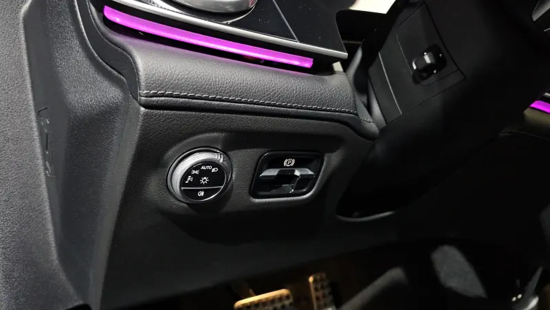 Mercedes-Benz EQS