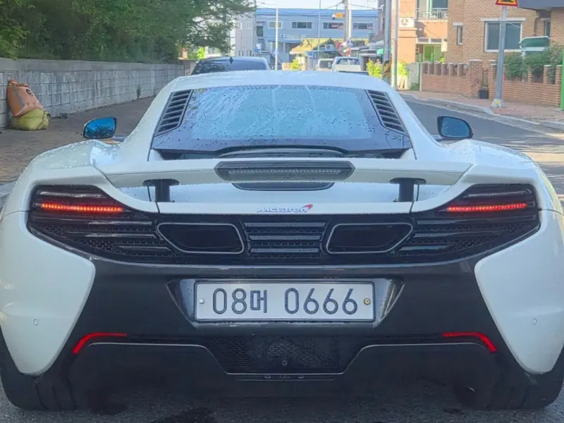 Mclaren 650S