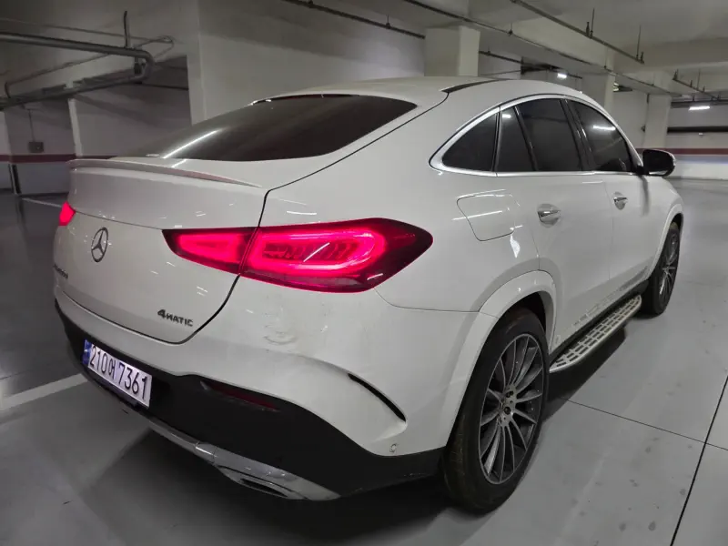 Mercedes-Benz GLE-Class