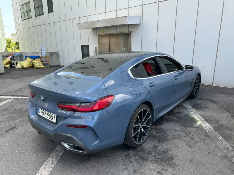 BMW 8-Series
