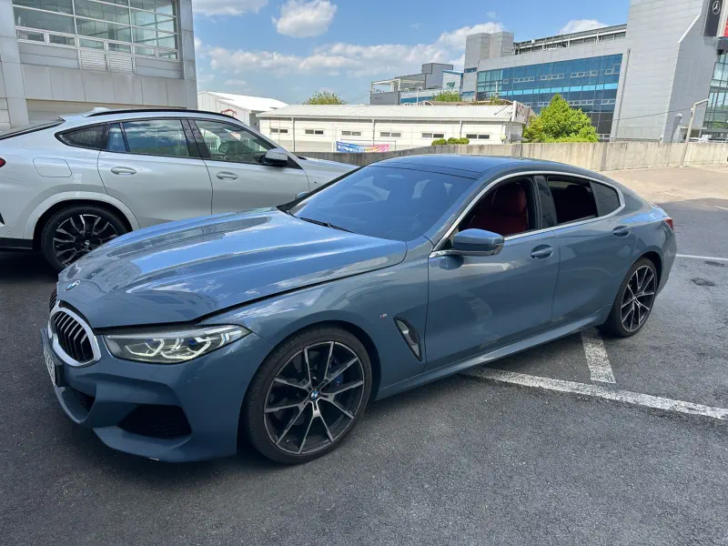BMW 8-Series