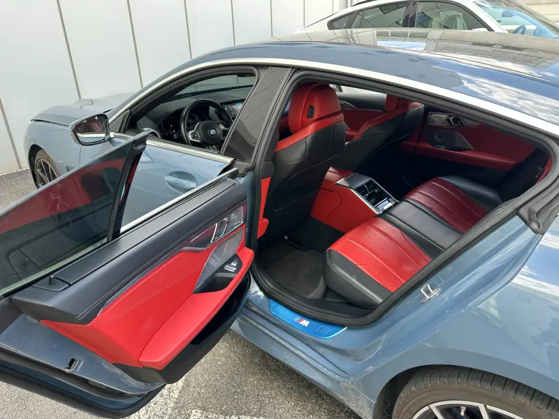 BMW 8-Series