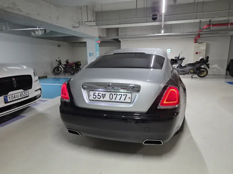 Rolls-Royce WRAITH