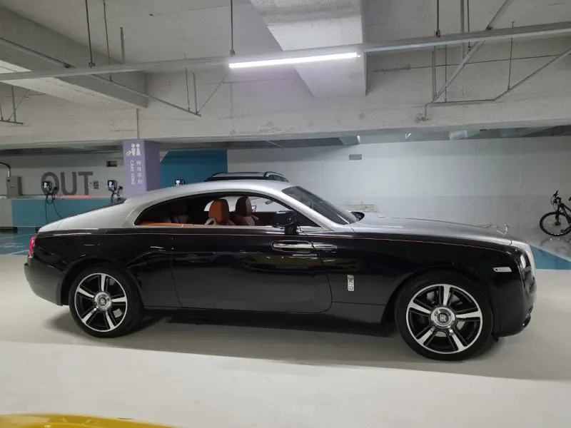 Rolls-Royce WRAITH