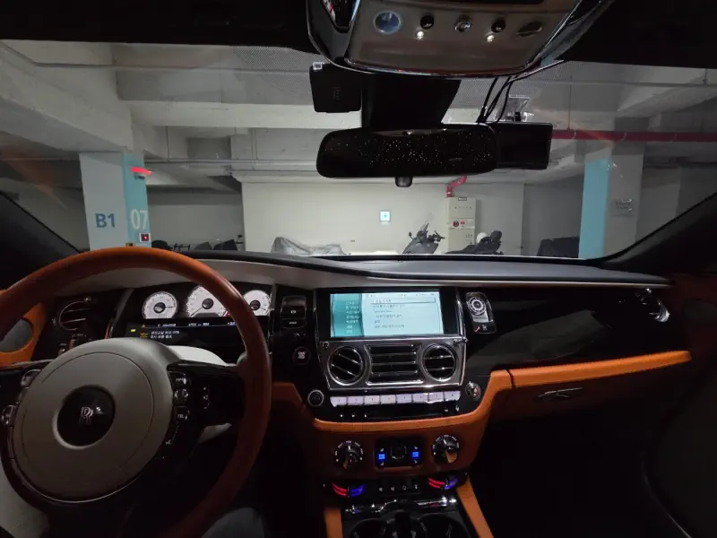 Rolls-Royce WRAITH
