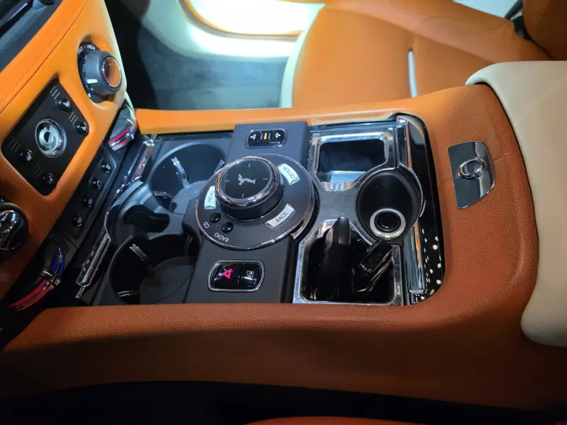 Rolls-Royce WRAITH