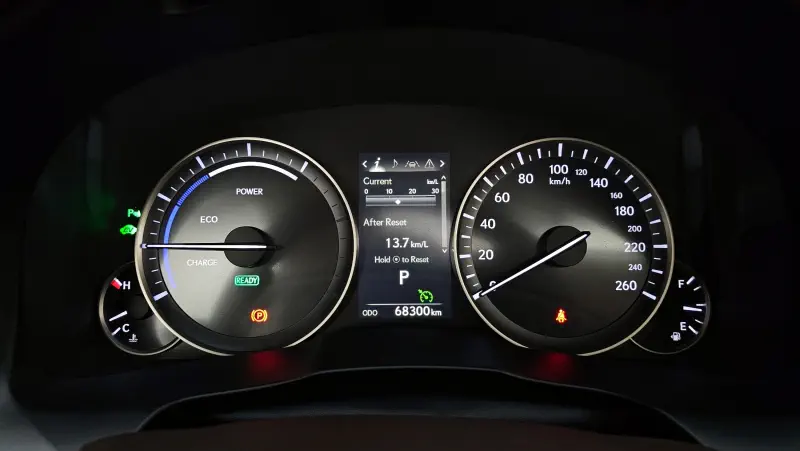 Lexus ES300h