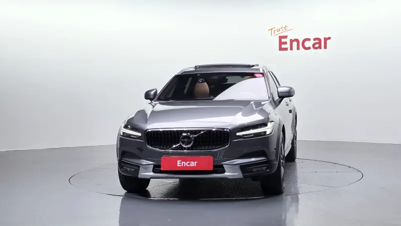 Volvo V90
