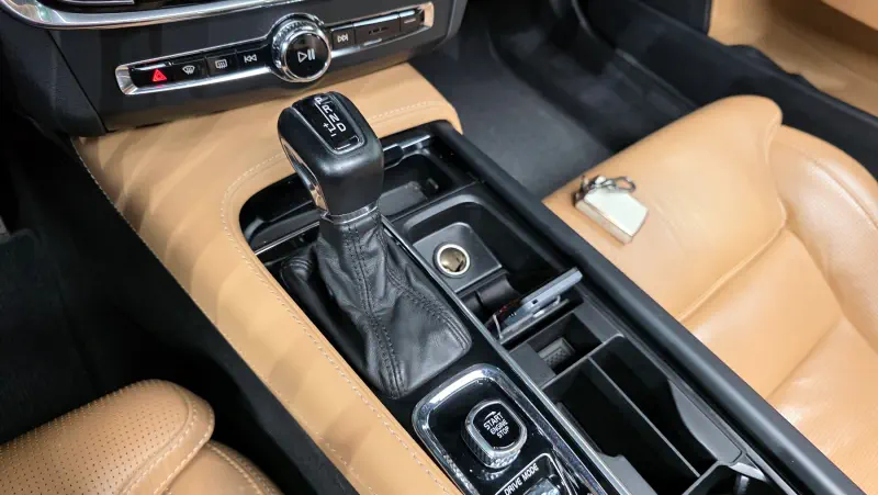 Volvo V90