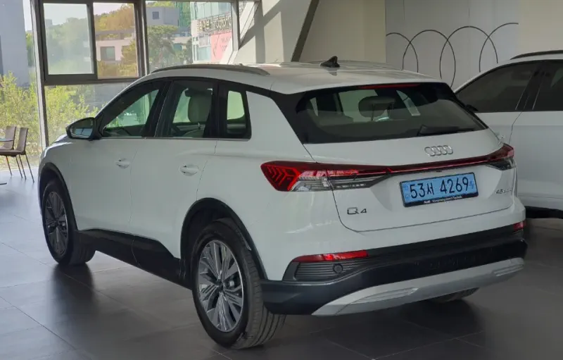 Audi Q4 e-tron