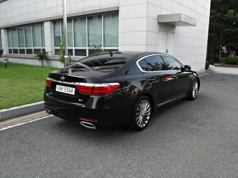 Kia K9