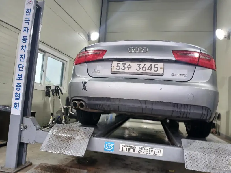 Audi A6