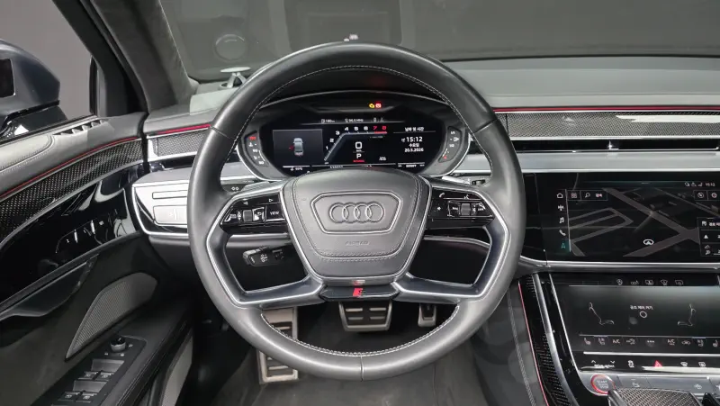 Audi S8