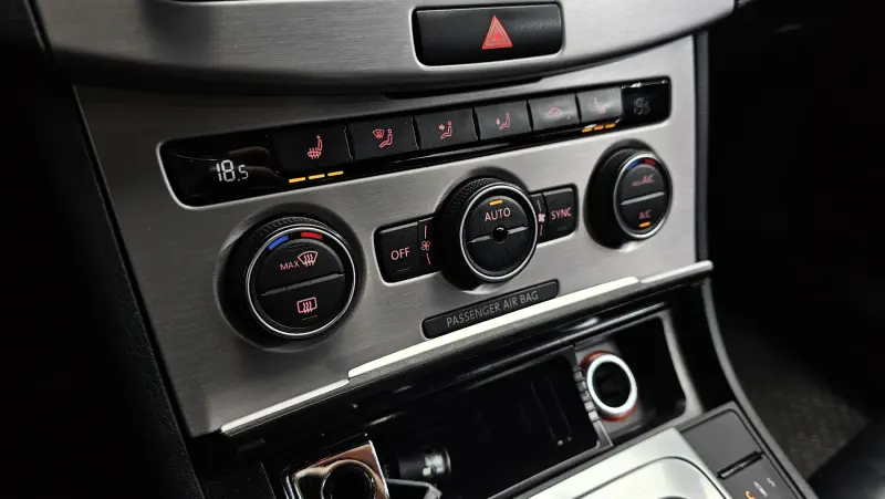 Volkswagen Passat CC