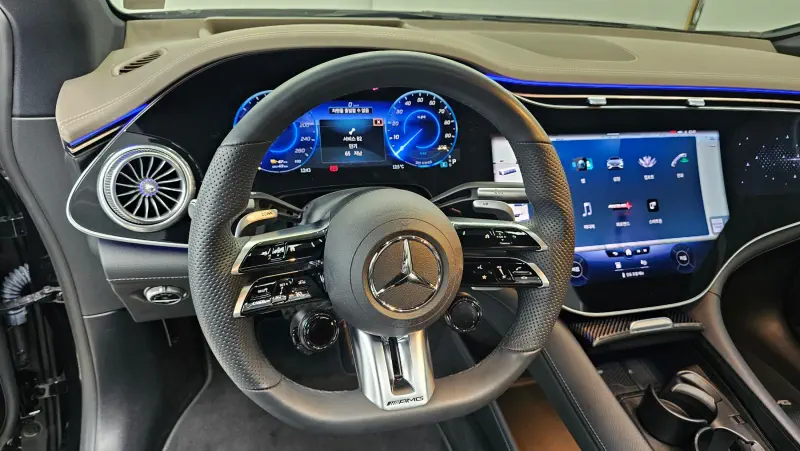 Mercedes-Benz EQS