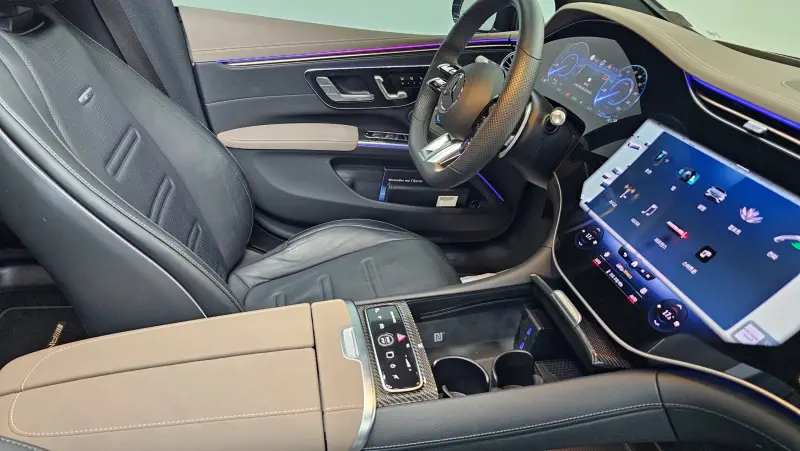 Mercedes-Benz EQS