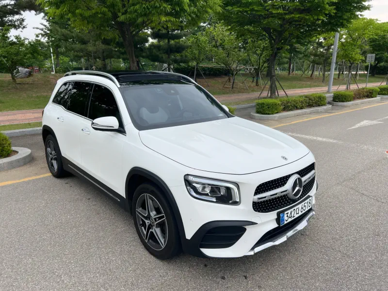 Mercedes-Benz GLB-Class