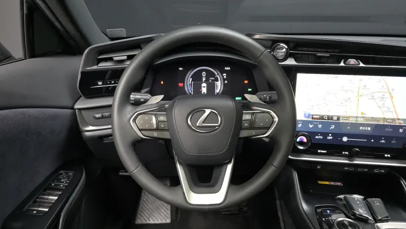 Lexus RZ450e