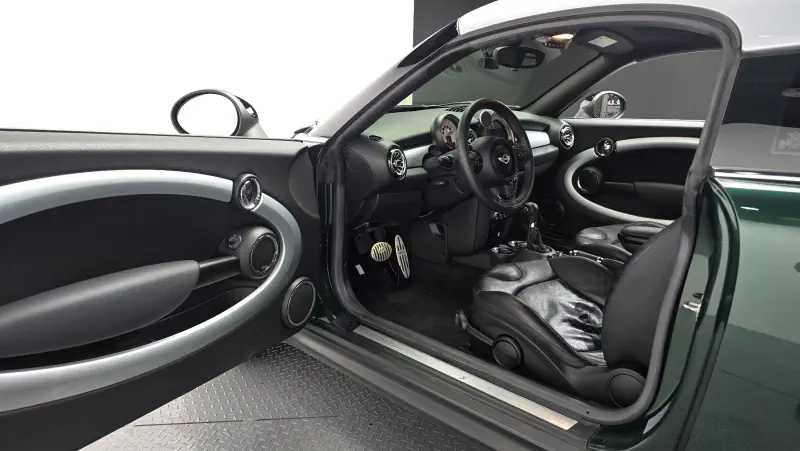 MINI Coupe