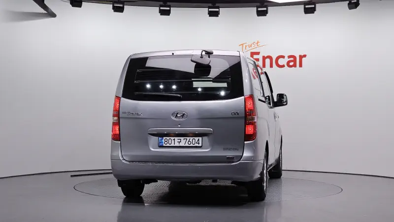 Hyundai Grand Starex