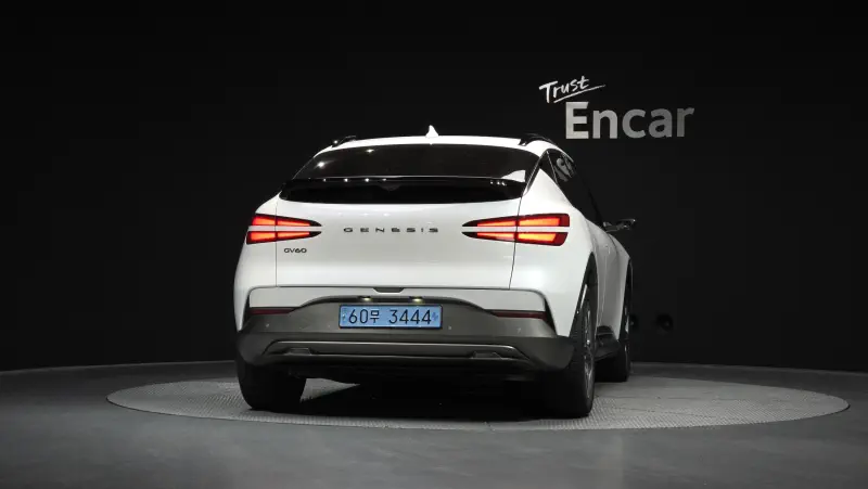 Genesis GV60