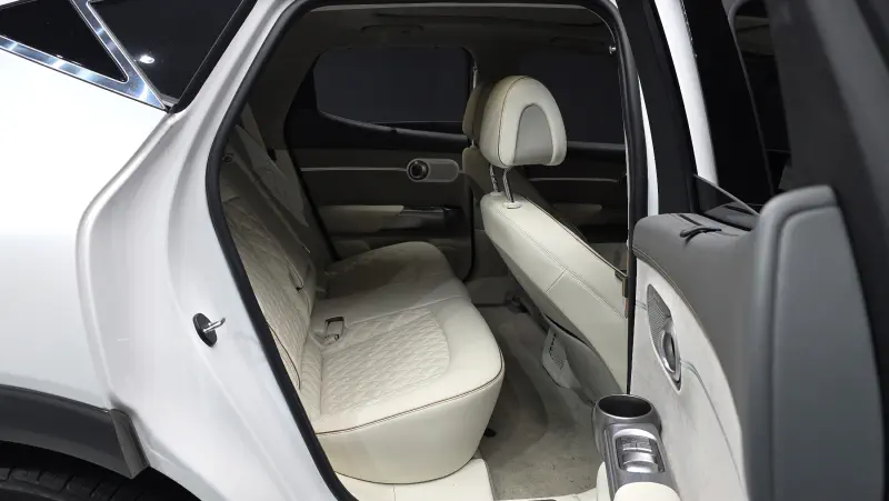 Genesis GV60