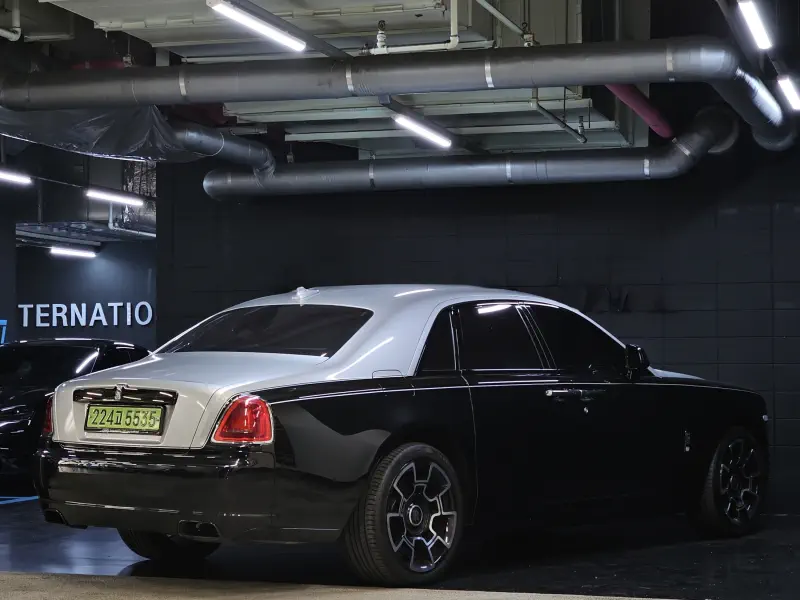 Rolls-Royce GHOST