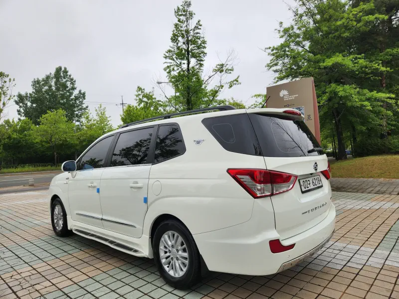 SsangYong Korando Turismo