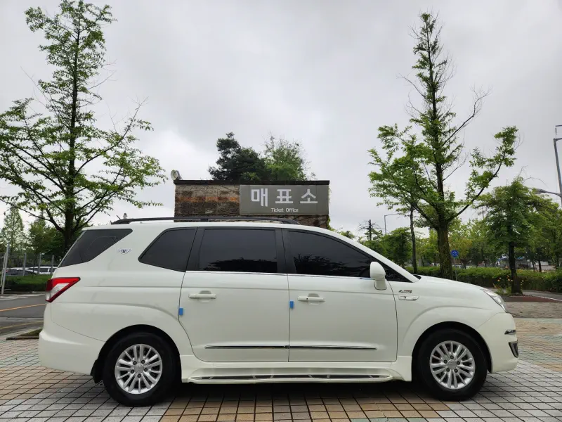 SsangYong Korando Turismo