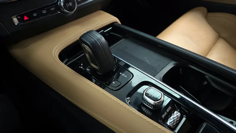 Volvo V90
