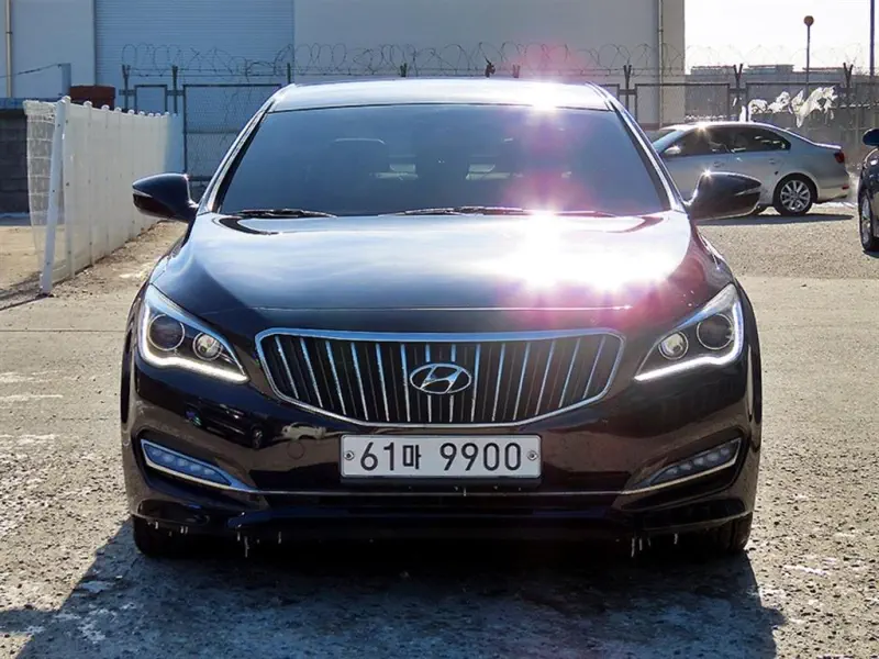Hyundai Aslan