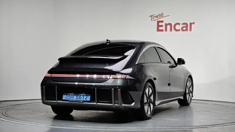Hyundai Ioniq 6