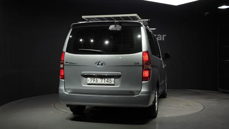 Hyundai Grand Starex
