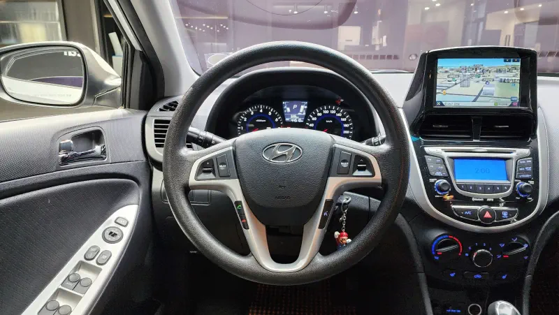 Hyundai Accent