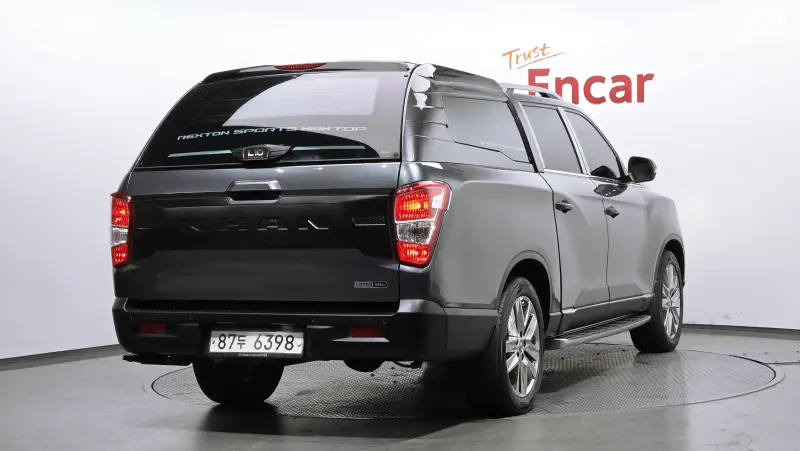 SsangYong Rexton Sports Khan