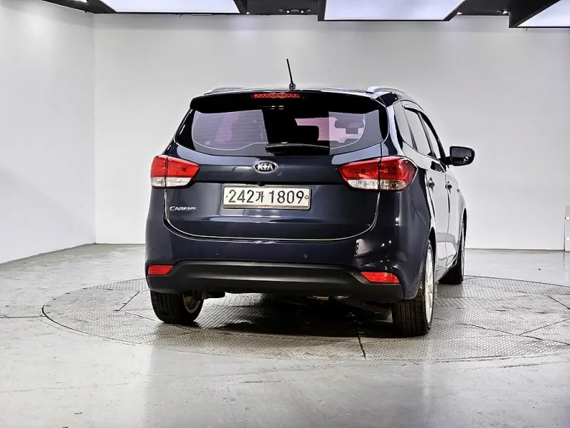 Kia Carens