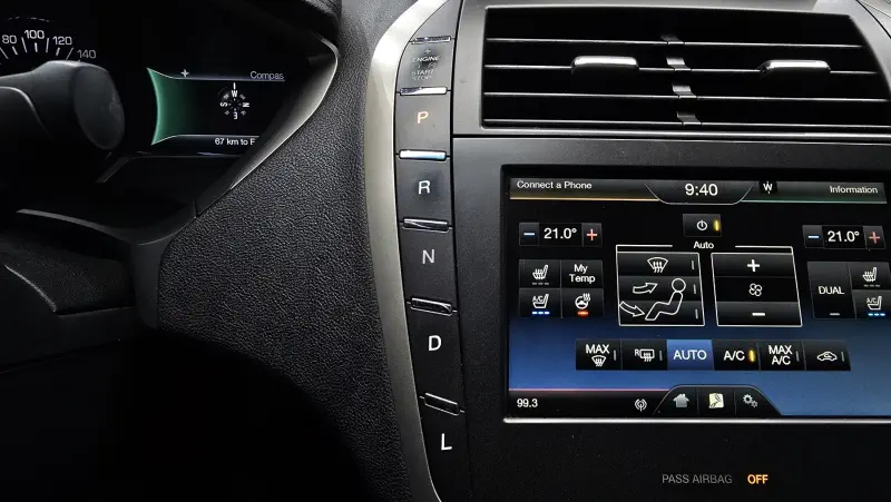 Lincoln Mkz
