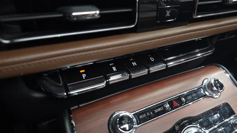 Lincoln Aviator