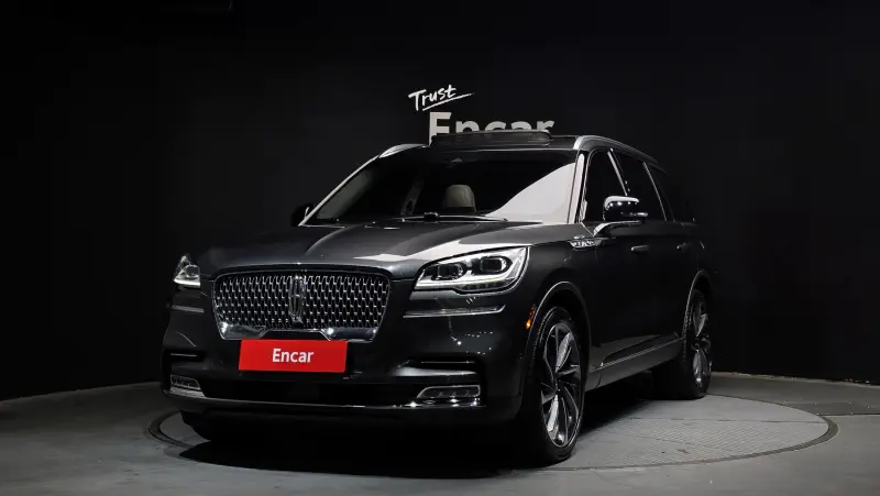Lincoln Aviator